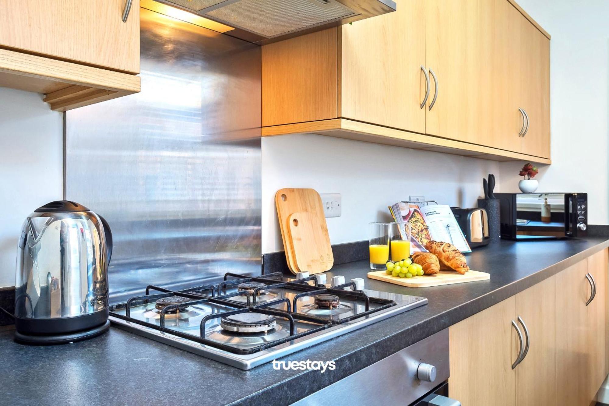 Nursery House By Truestays - 3 Bedroom House In Stoke-On-Trent Exteriör bild