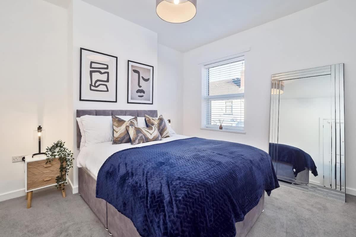 Nursery House By Truestays - 3 Bedroom House In Stoke-On-Trent Exteriör bild