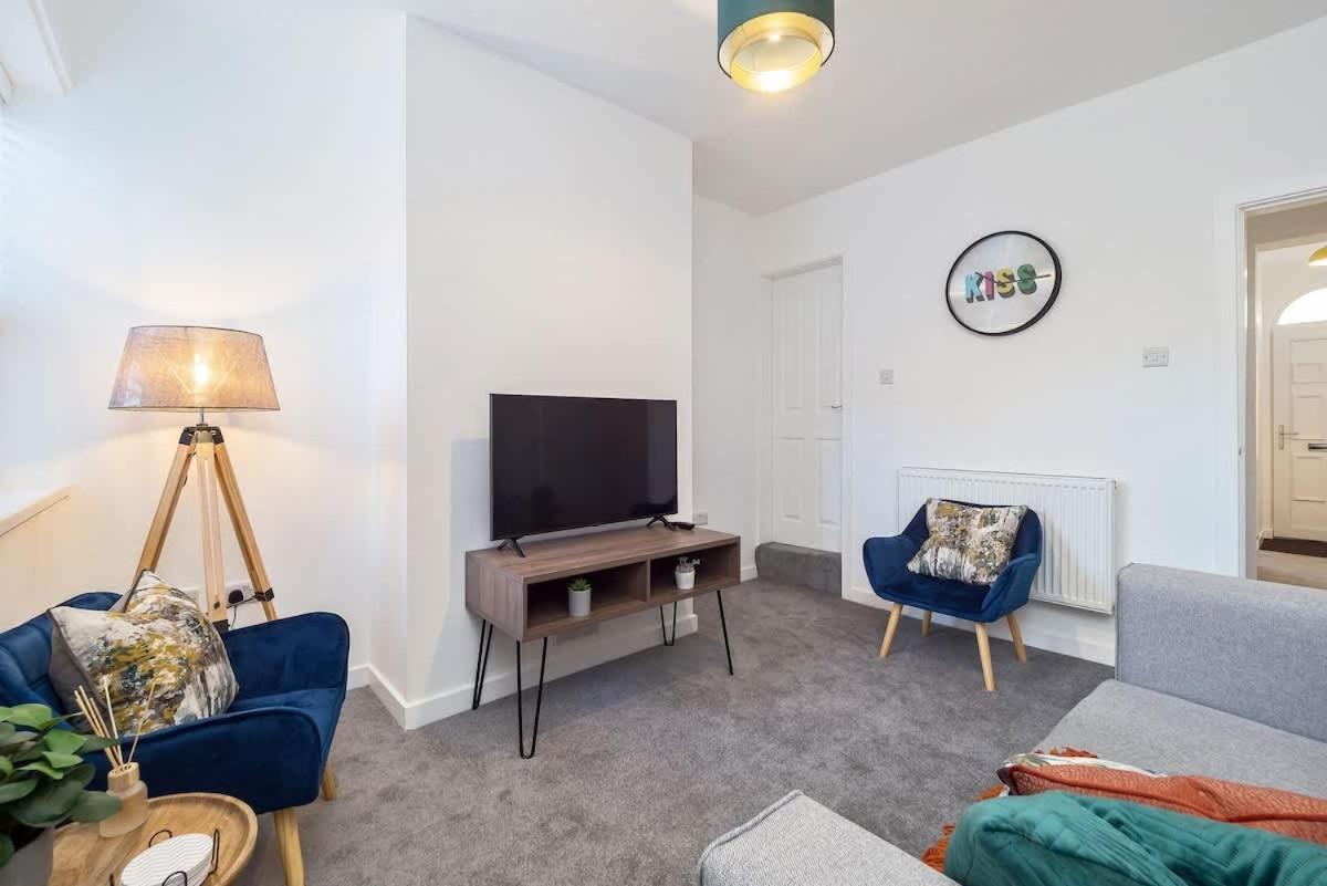 Nursery House By Truestays - 3 Bedroom House In Stoke-On-Trent Exteriör bild